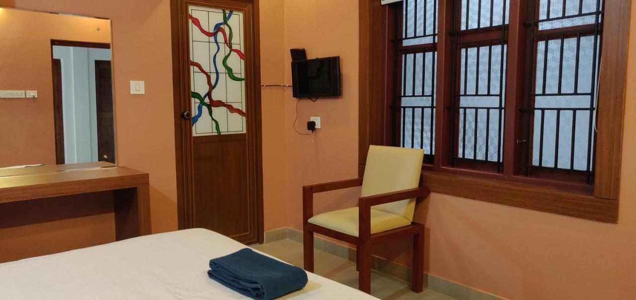 Gateway Airport Hotel Kannur Exterior photo