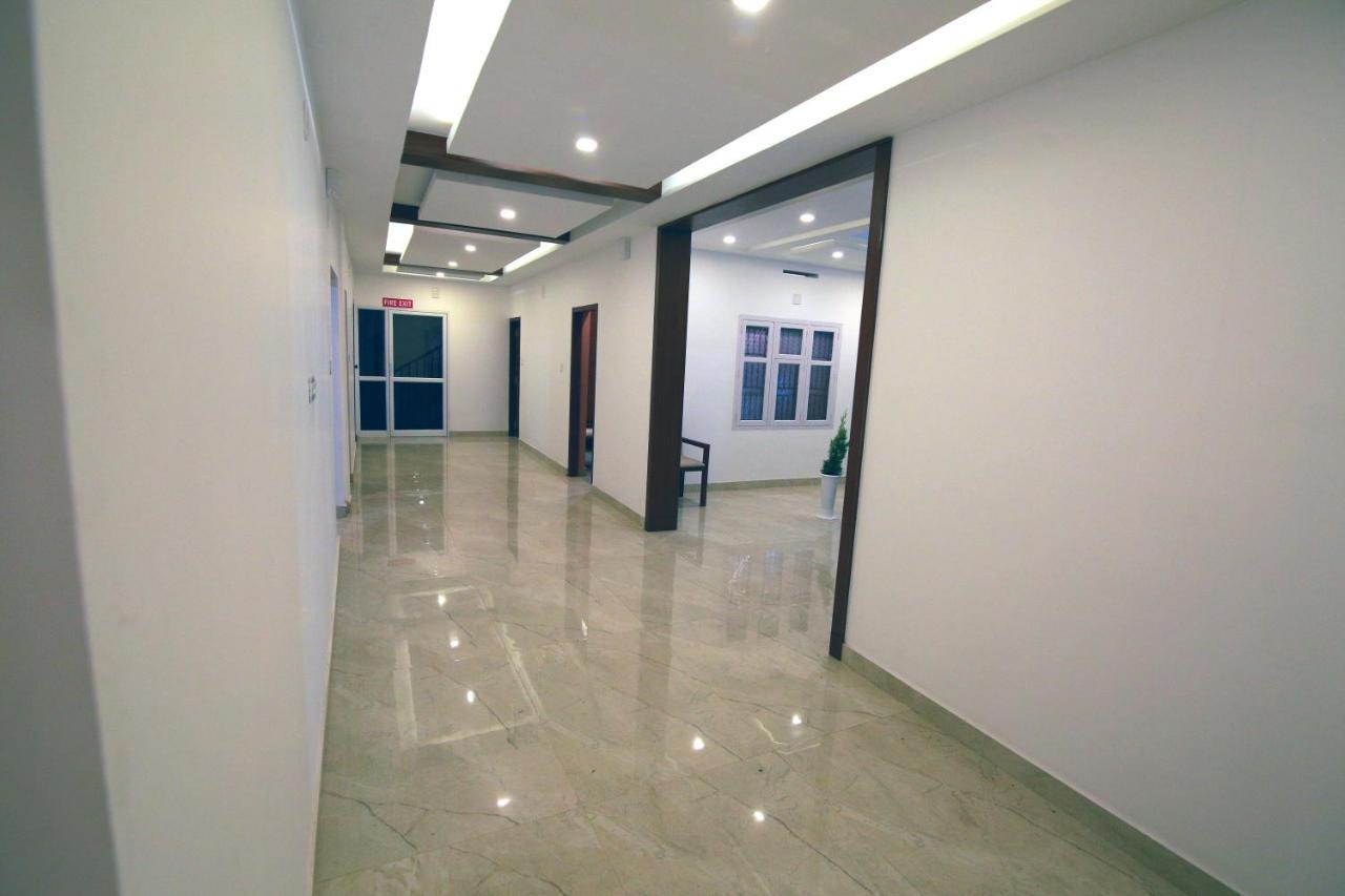 Gateway Airport Hotel Kannur Exterior photo
