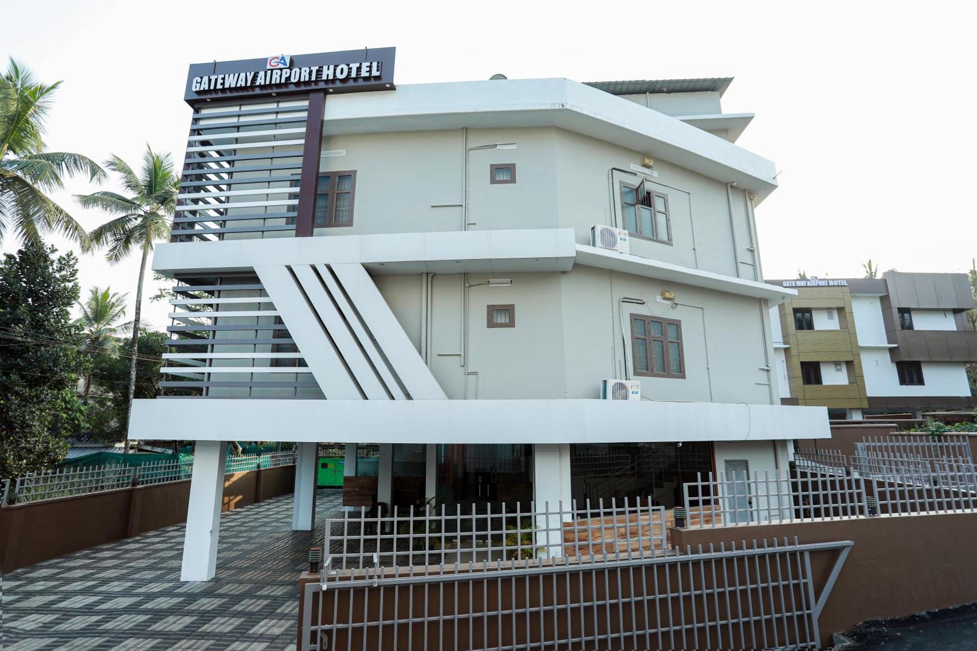 Gateway Airport Hotel Kannur Exterior photo