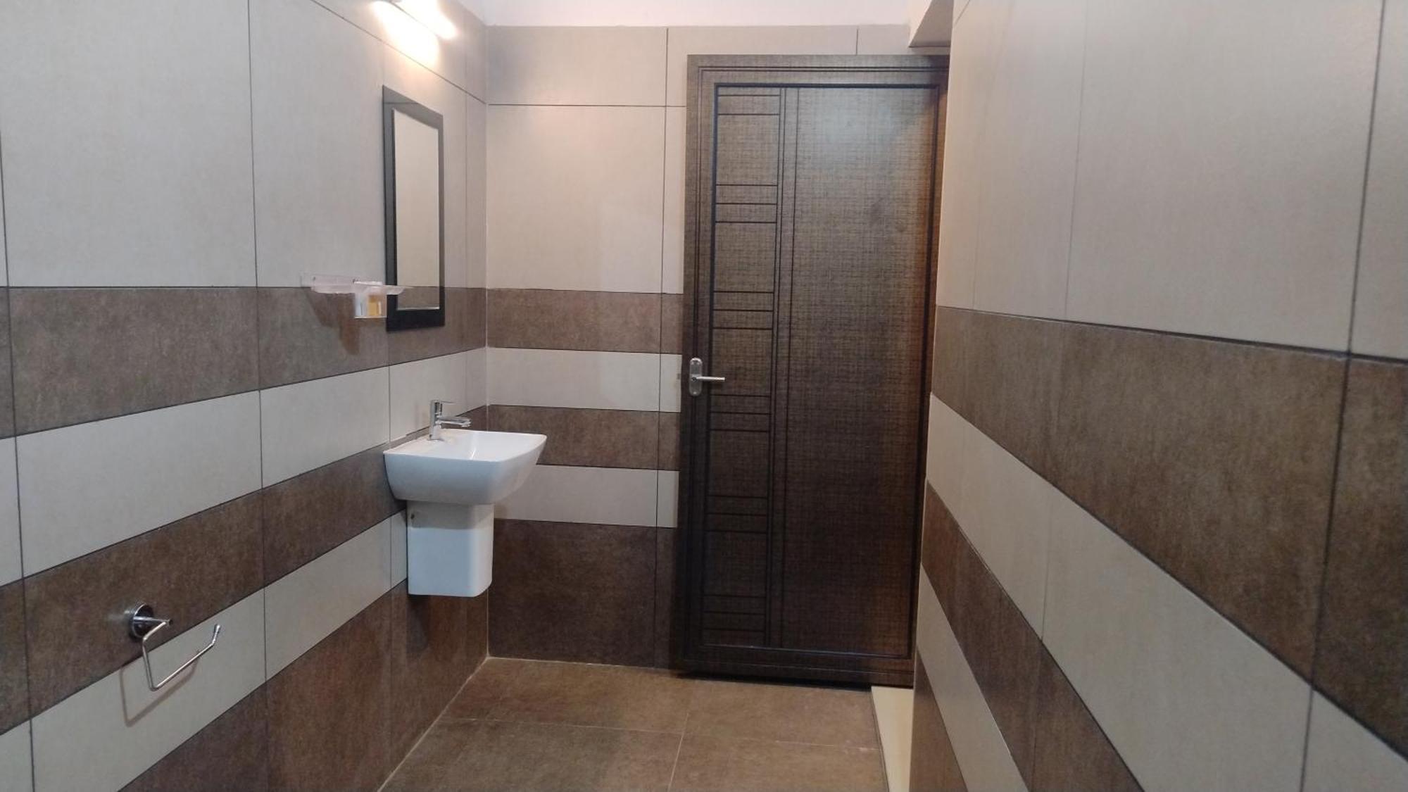 Gateway Airport Hotel Kannur Exterior photo